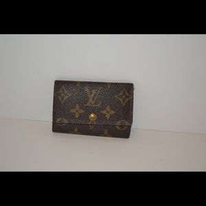 Louis Vuitton key holder